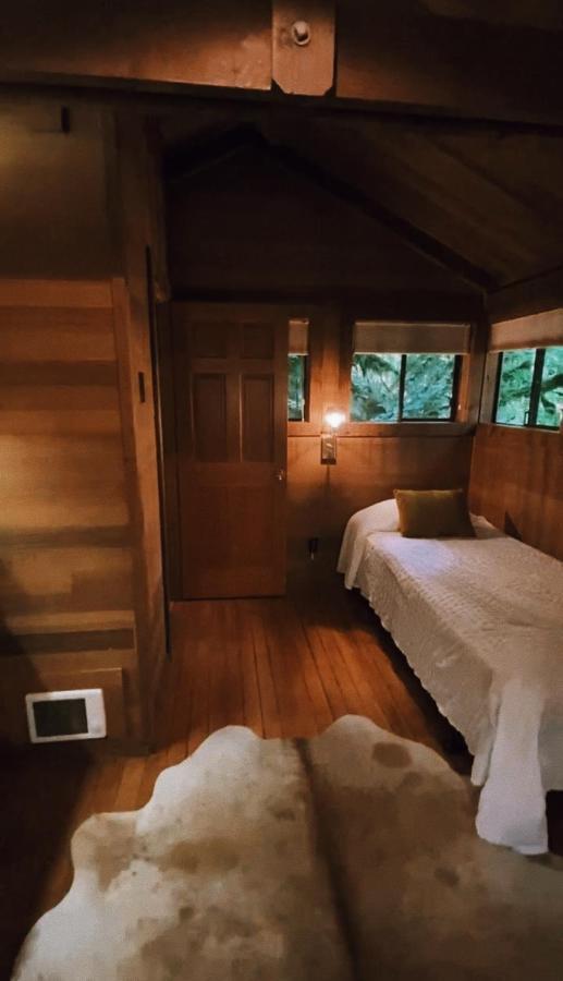 The Smith Creek Village Outdoor Hotel At Silver Falls State Park Sublimity Exterior foto