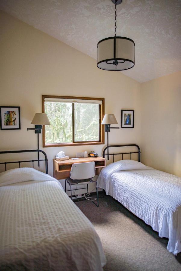 The Smith Creek Village Outdoor Hotel At Silver Falls State Park Sublimity Exterior foto